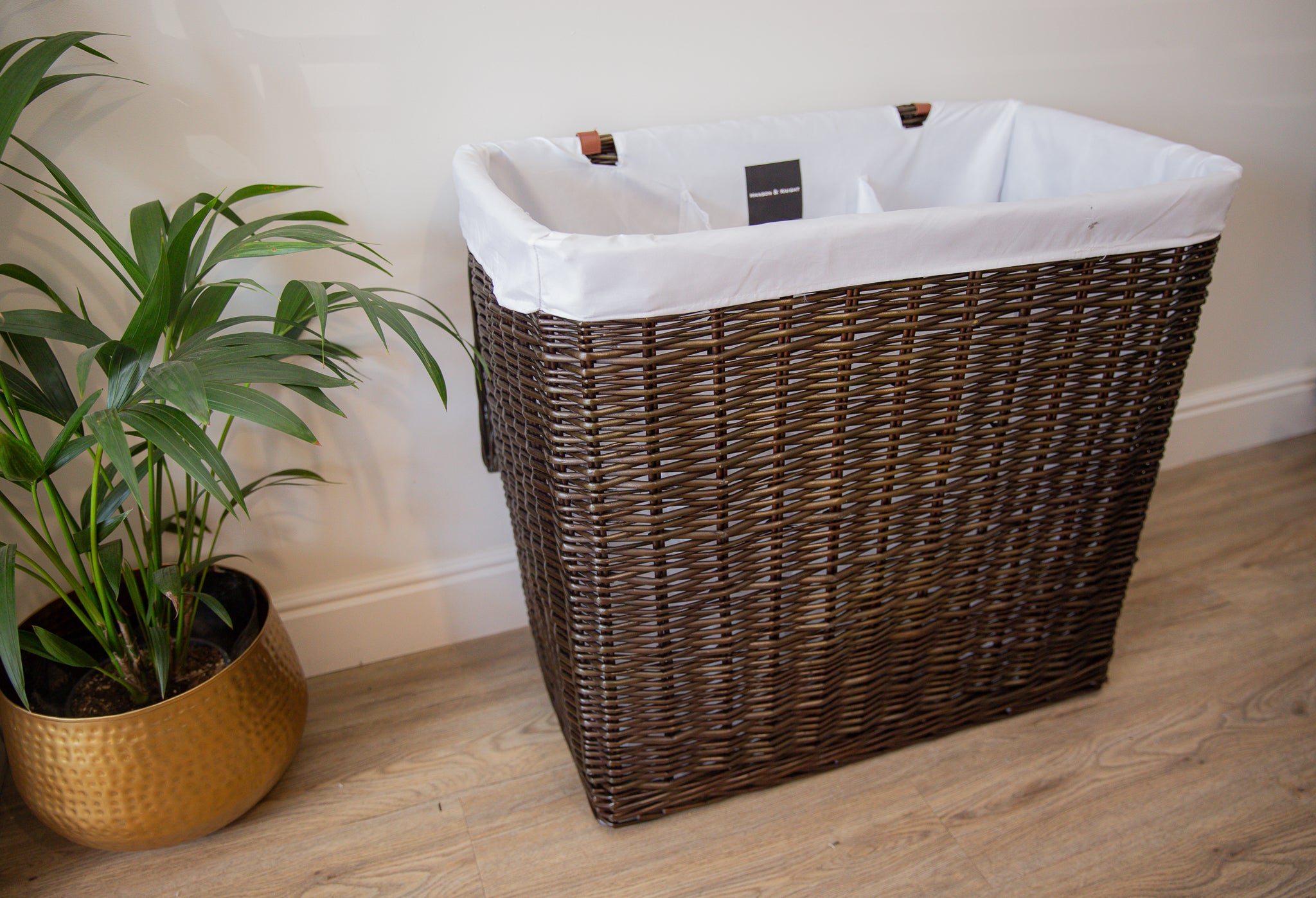 H&K Signature Wicker Laundry Basket - Extra Large in dark forest green