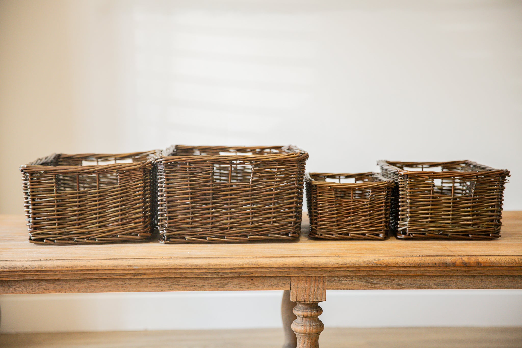 H&K Set of 4 sizes willow wicker storage baskets - in dark forest green