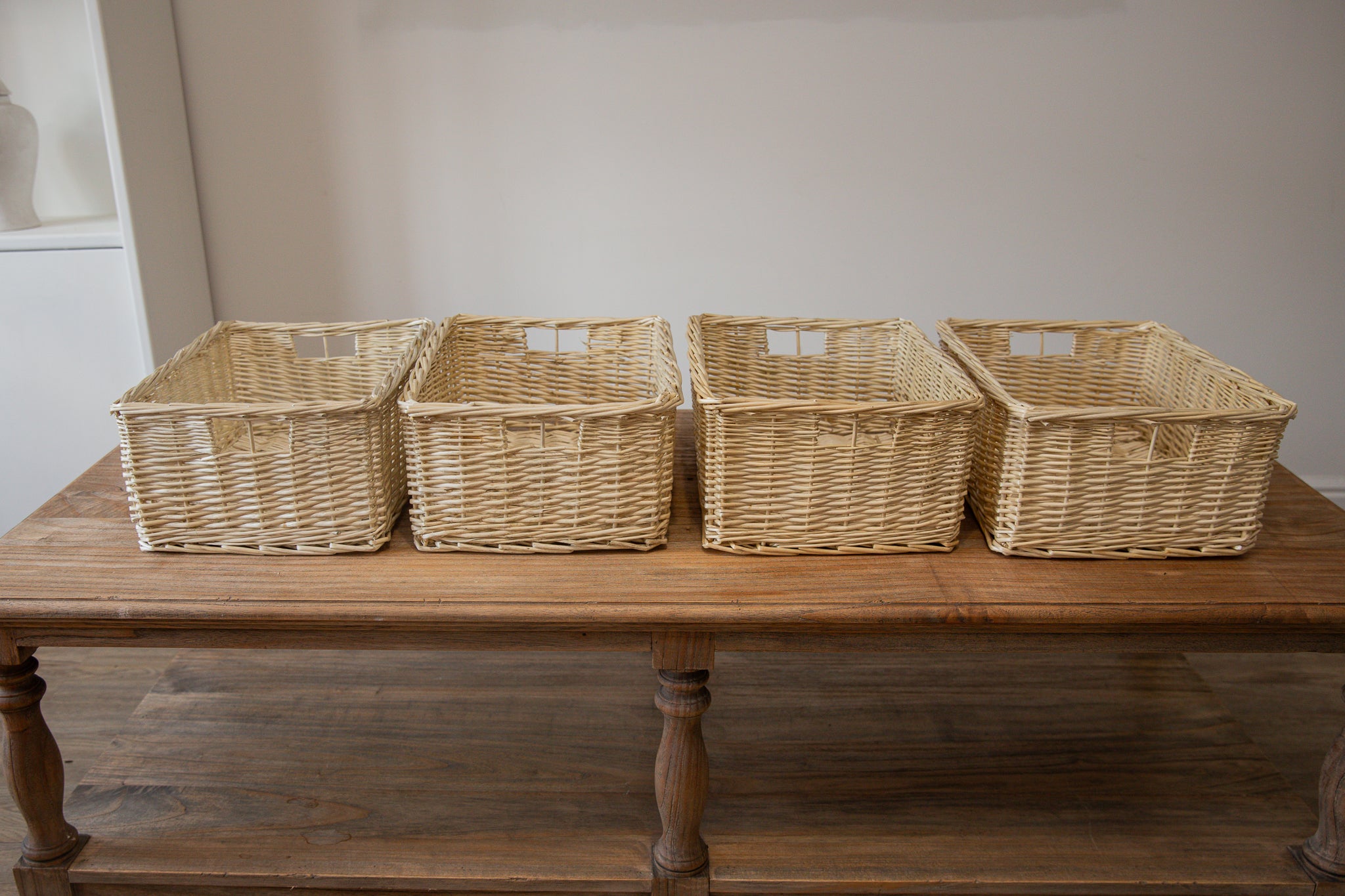 H&K set of willow wicker storage baskets - in Ivory Cream