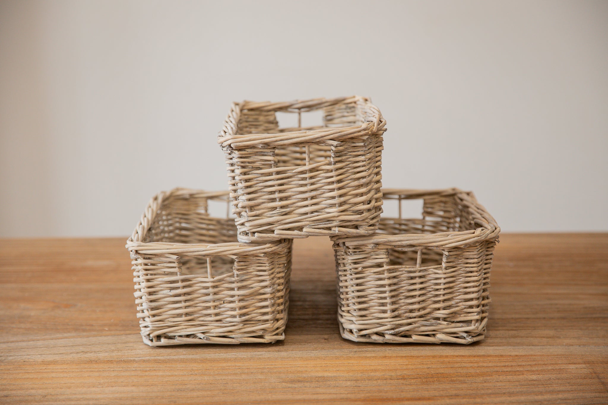 H&K set of willow wicker storage baskets - in Antique Wash