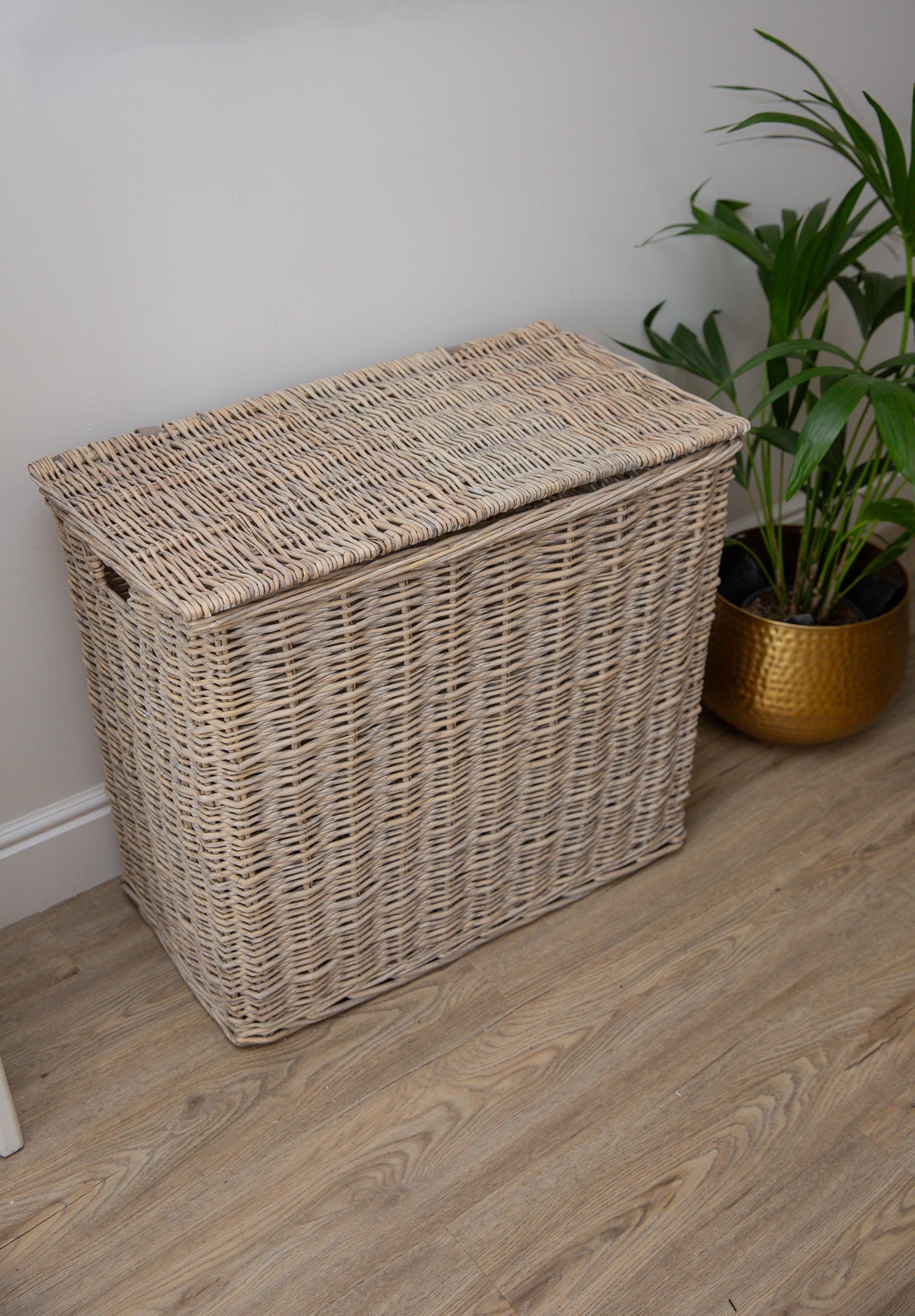 H&K 3 section wicker Laundry Basket - Large in Antique wash