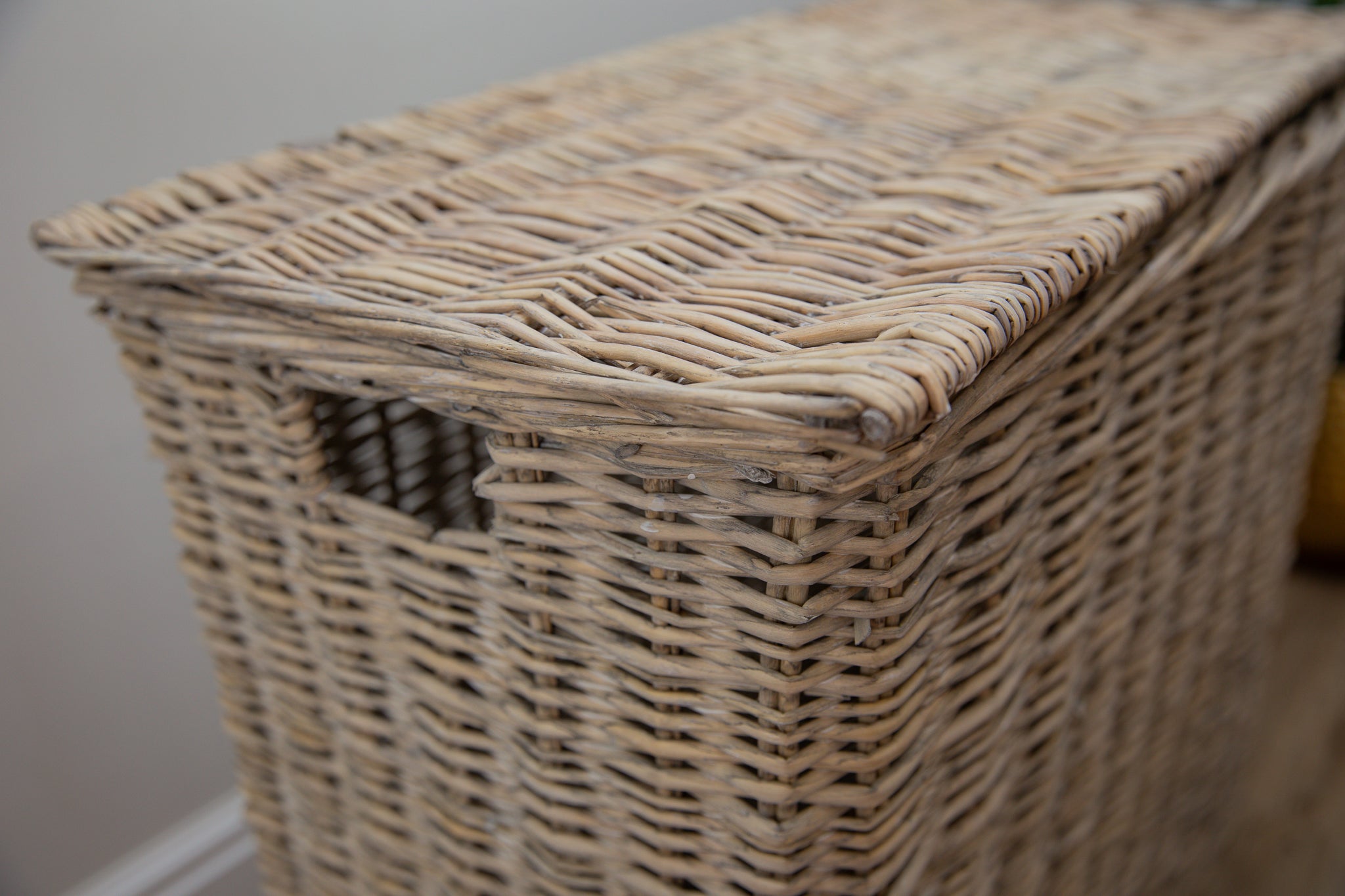 H&K 3 section wicker Laundry Basket - Large in Antique wash